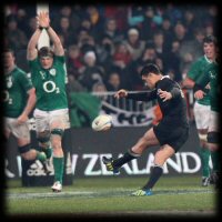 New Zealand Ireland 2nd Test Dan Carter drop goal